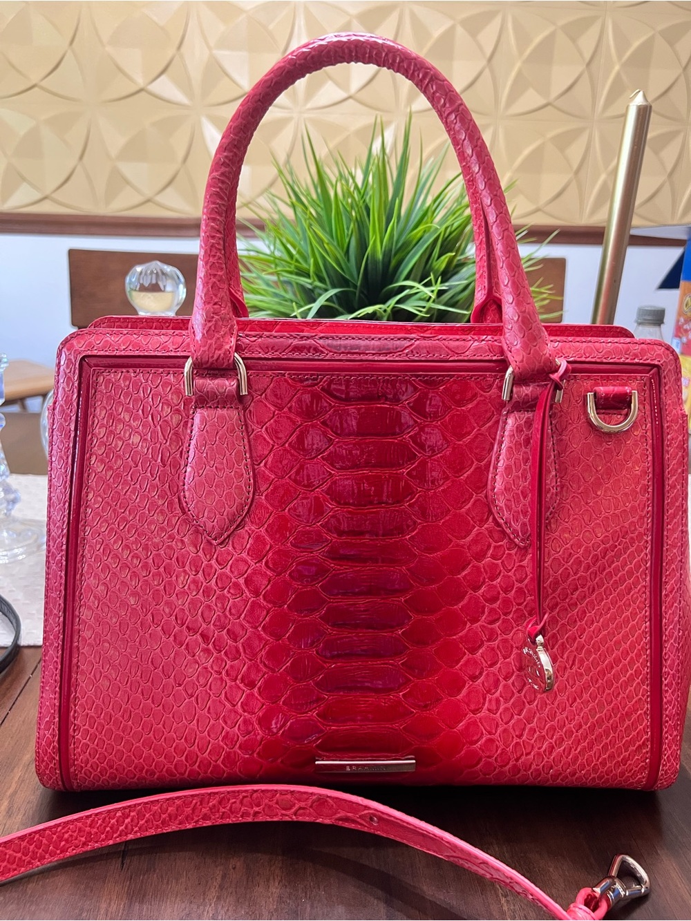 Brahmin Small Finley - Flame Calimero - Picture 2 of 6